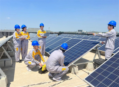 鄭州電力高等專科學校學子攜“清潔管家”助力清潔能源健康可持續發展